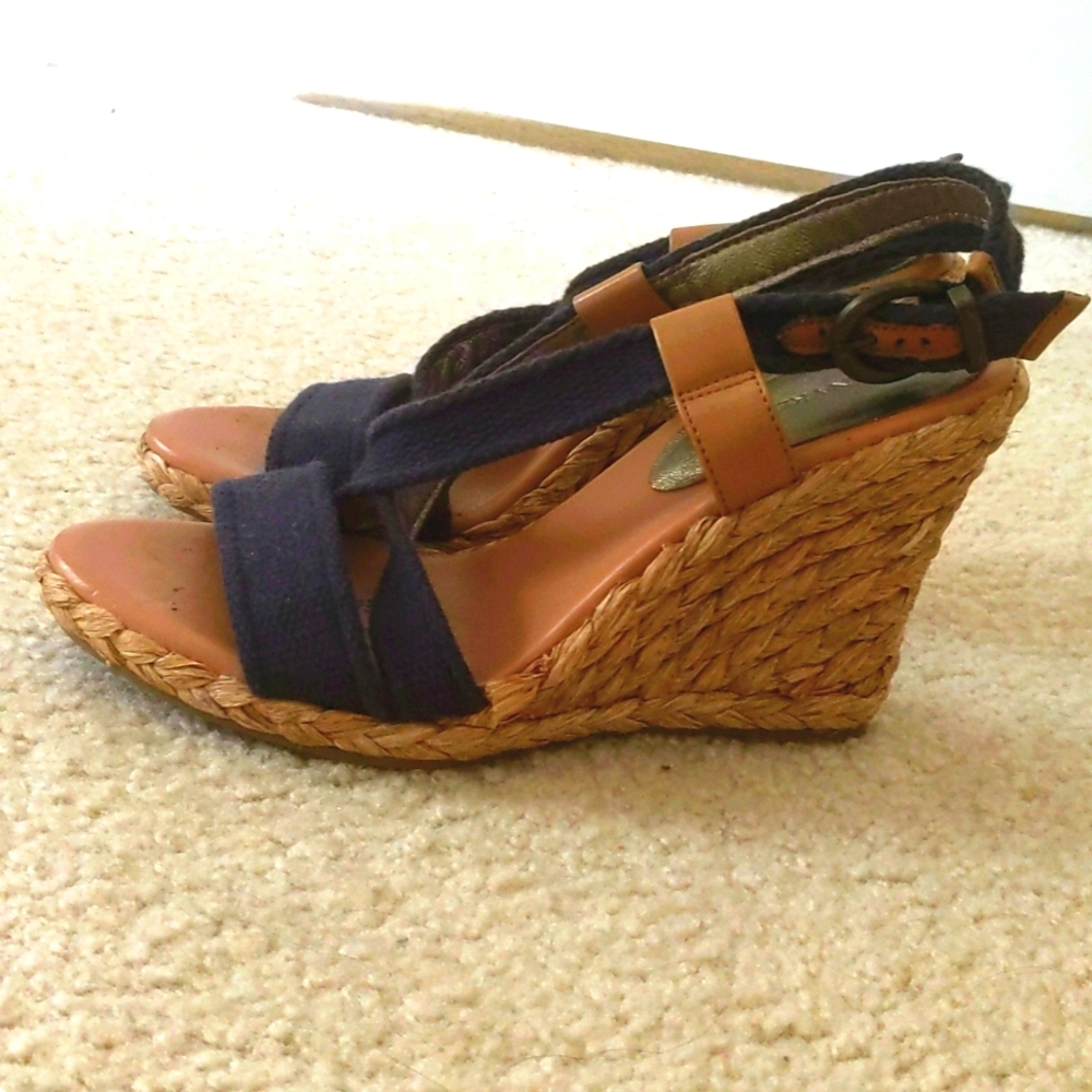 Banana republic wedge